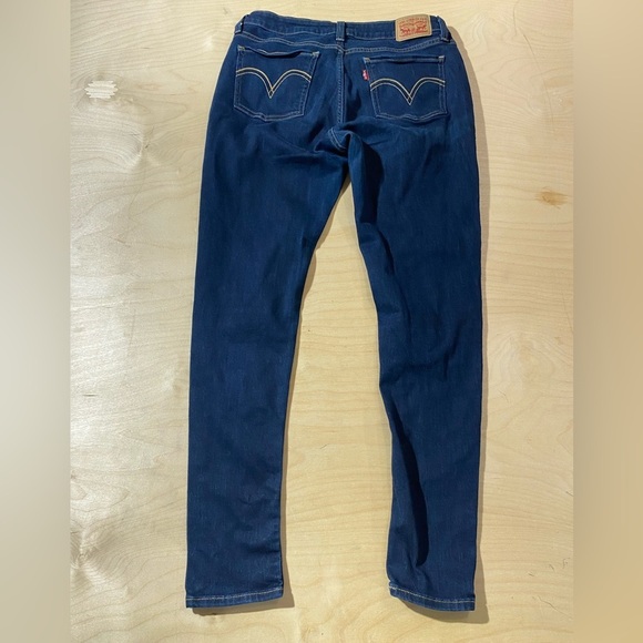 535 Super Skinny Levi’s 32 x 30 (FL) - Picture 9 of 14